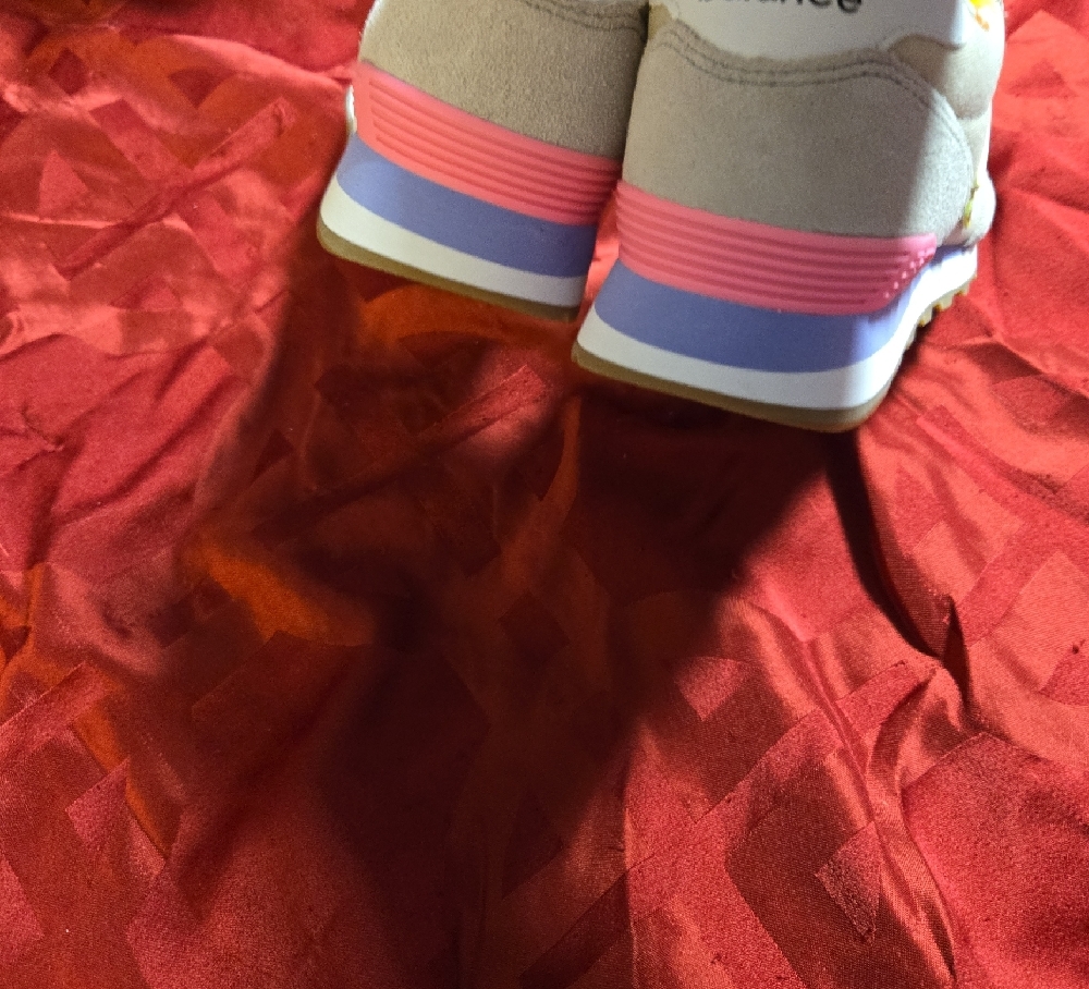Last Cco  Final Price ..NB  Cream Sneakers with Yellow Flower Highlights - Picture 5 of 9